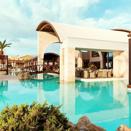 Feriested Mediterranean Village &