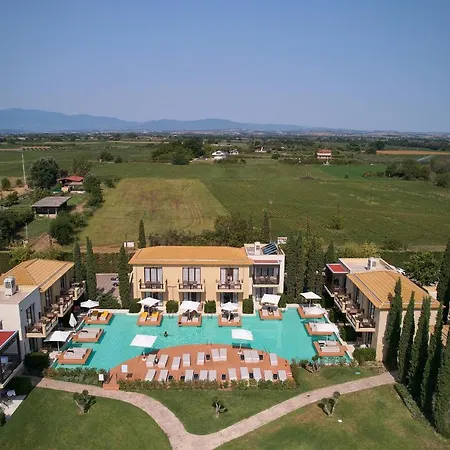 Mediterranean Village & 5*