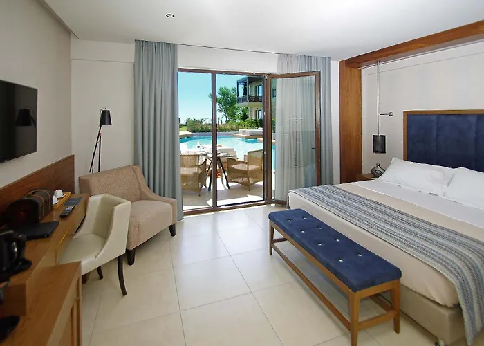 Semesteranläggning (resort) Mediterranean Village Hotel&spa