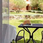 Mediterranean Village & 5* Paralía