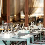 Ośrodek wypoczynkowy Mediterranean Village & 5*