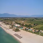 Ośrodek wypoczynkowy Mediterranean Village &