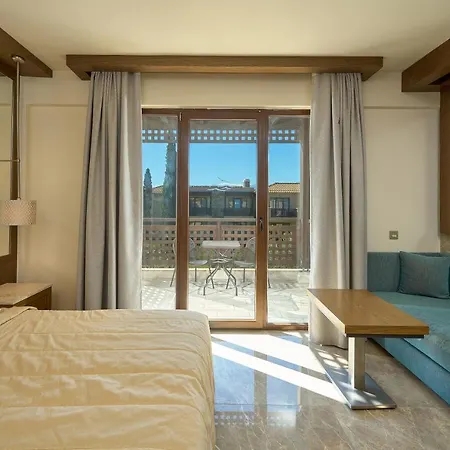 Complex Mediterranean Village & Paralía