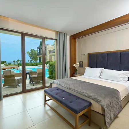 Mediterranean Village & 5*