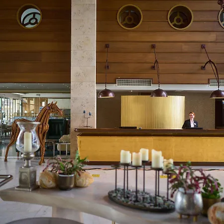 Mediterranean Village & 5* Paralía