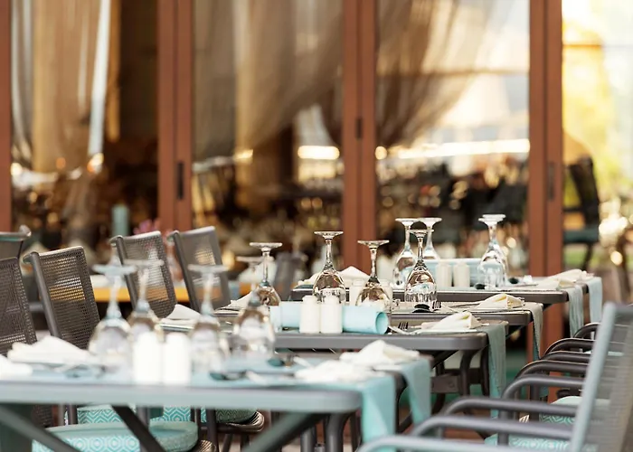 Resort Mediterranean Village & 5*