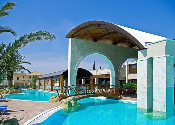 Mediterranean Village & Resort 5*